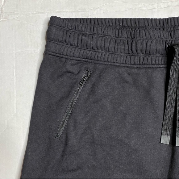 Athleta Bounce Back Jogger - Picture 4 of 10